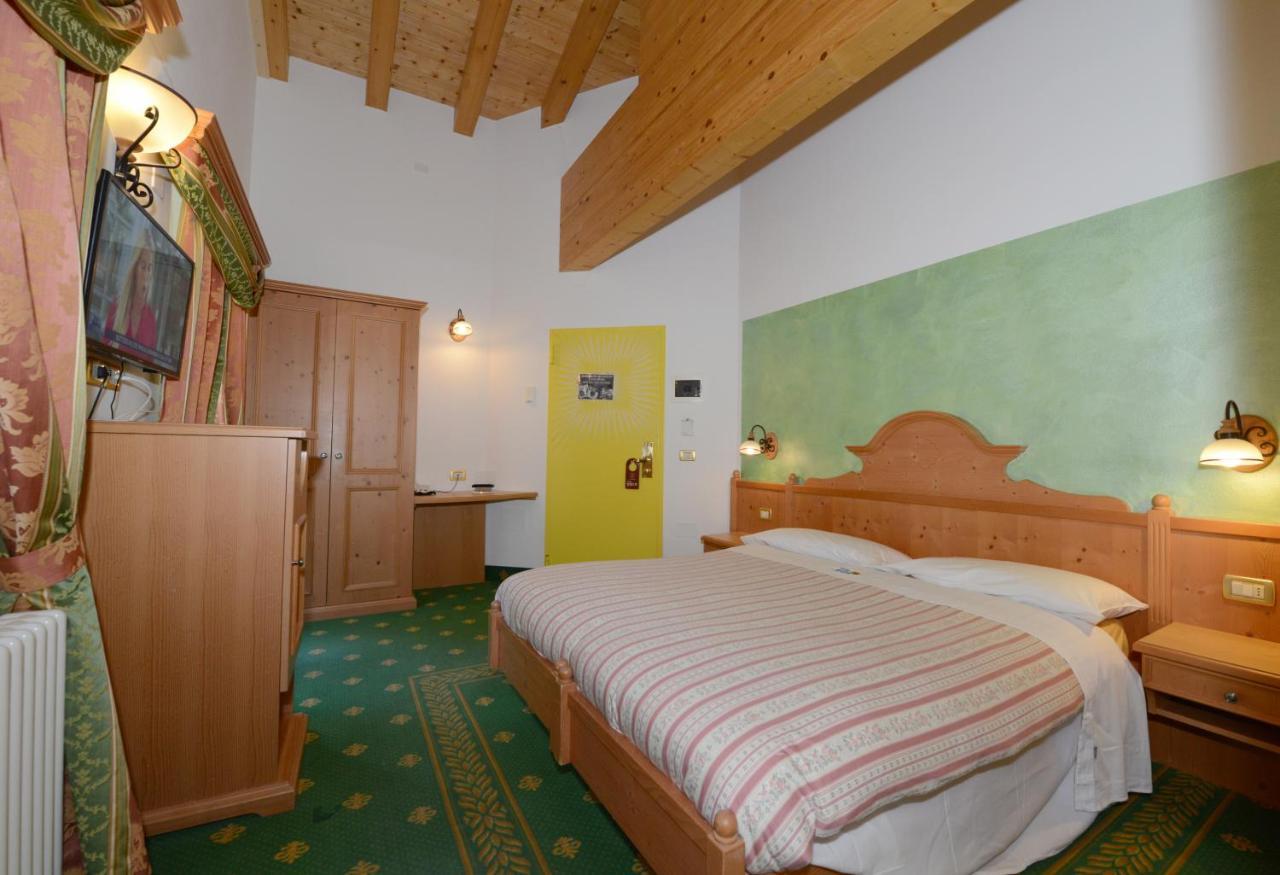 Hotel Sole Passo del Tonale Extérieur photo