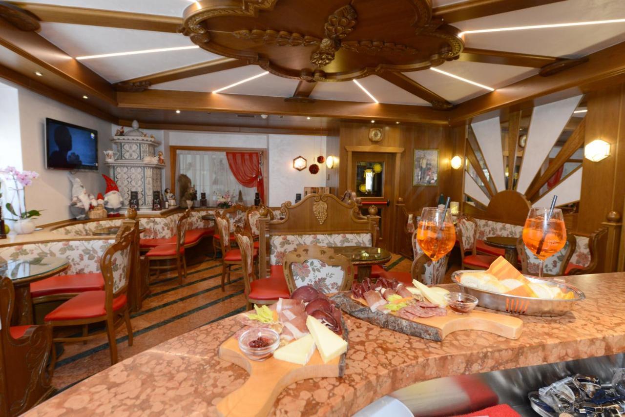 Hotel Sole Passo del Tonale Extérieur photo