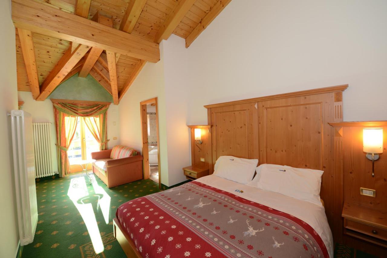 Hotel Sole Passo del Tonale Extérieur photo