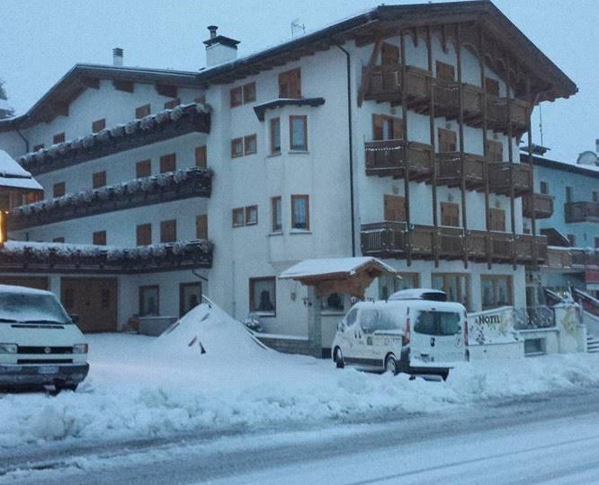 Hotel Sole Passo del Tonale Extérieur photo