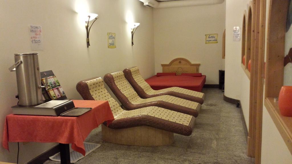 Hotel Sole Passo del Tonale Extérieur photo